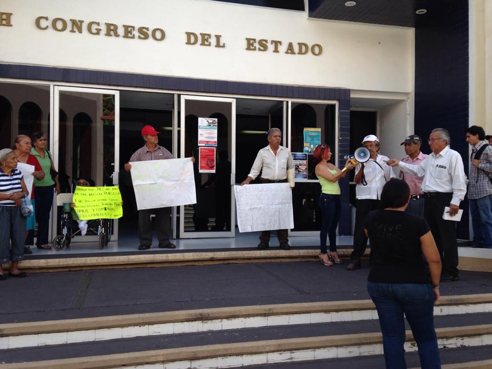 protesta_adultosmayores
