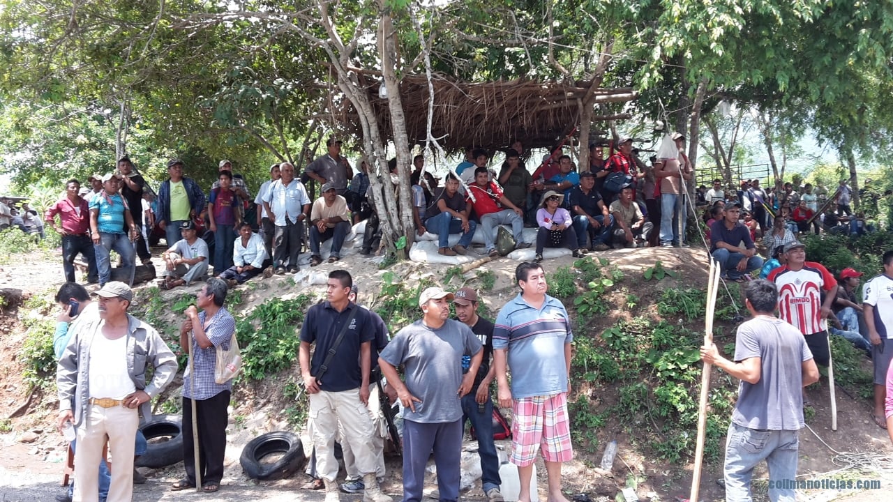 Advierten Autodefensas de Michoacán que no permitirán desarme