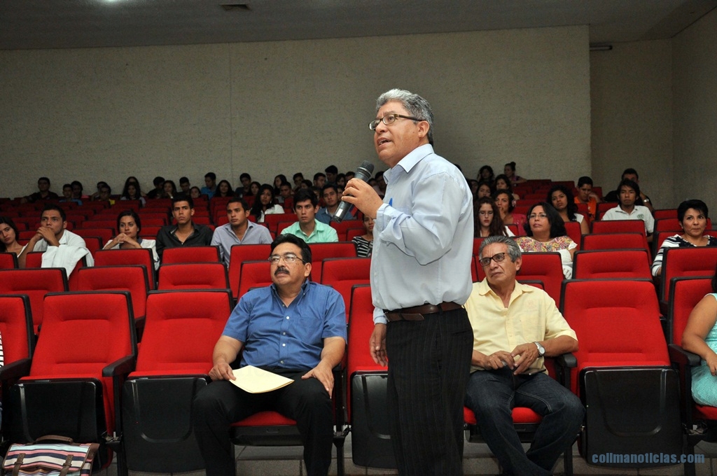 Conferencia qué hacer ante incertidumbre económica