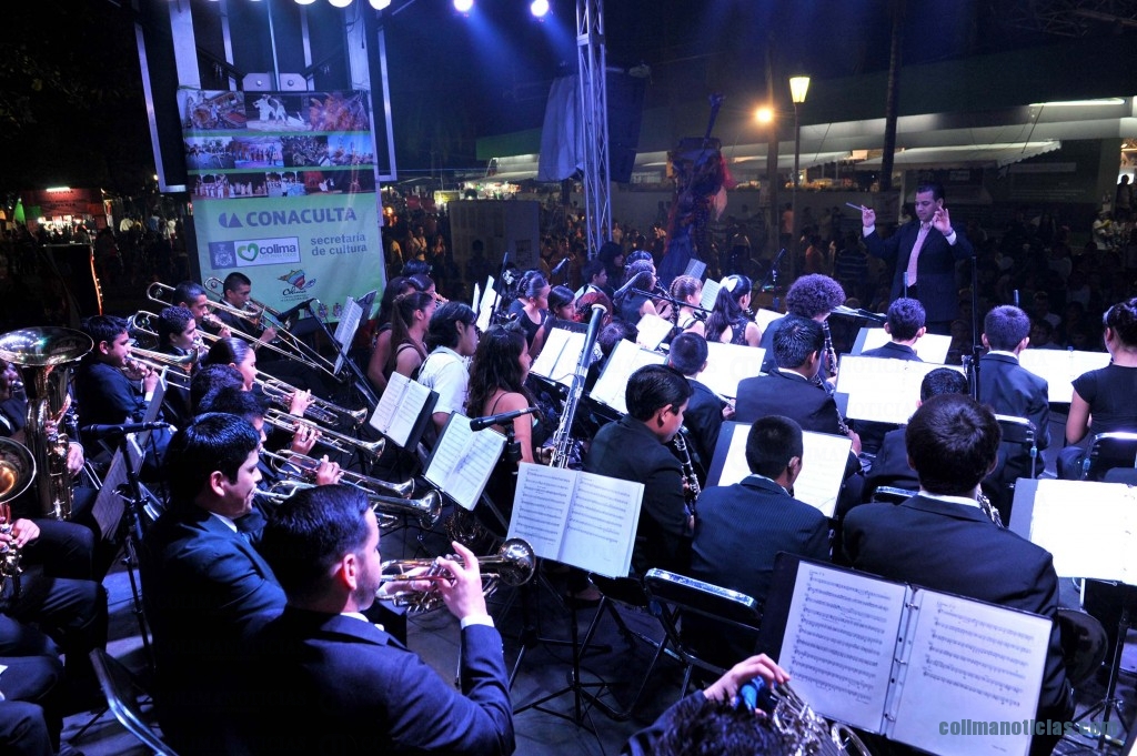 Banda Sinfónica Infantil y Juvenil de la Secretaría de Cultura arrancará programación artística en el Escenario Móvil de la Feria