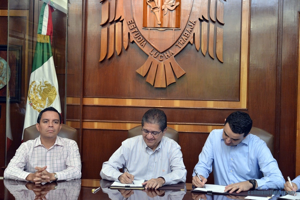 Firman Convenio UdeC y Ayto. de la Villa