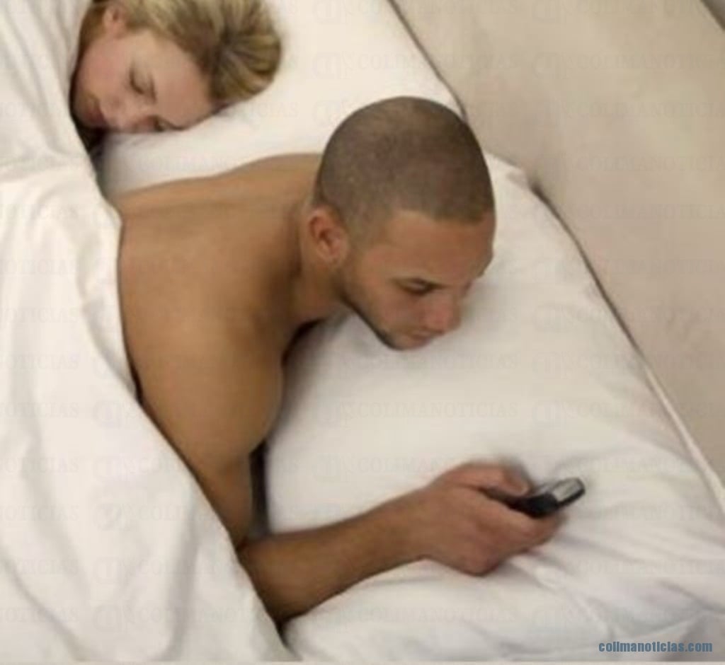 celular pareja
