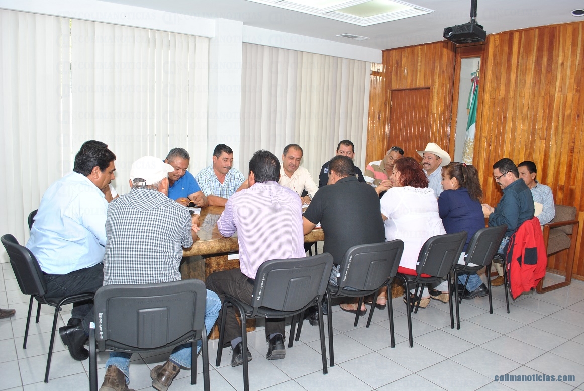 lupillo con comisarios