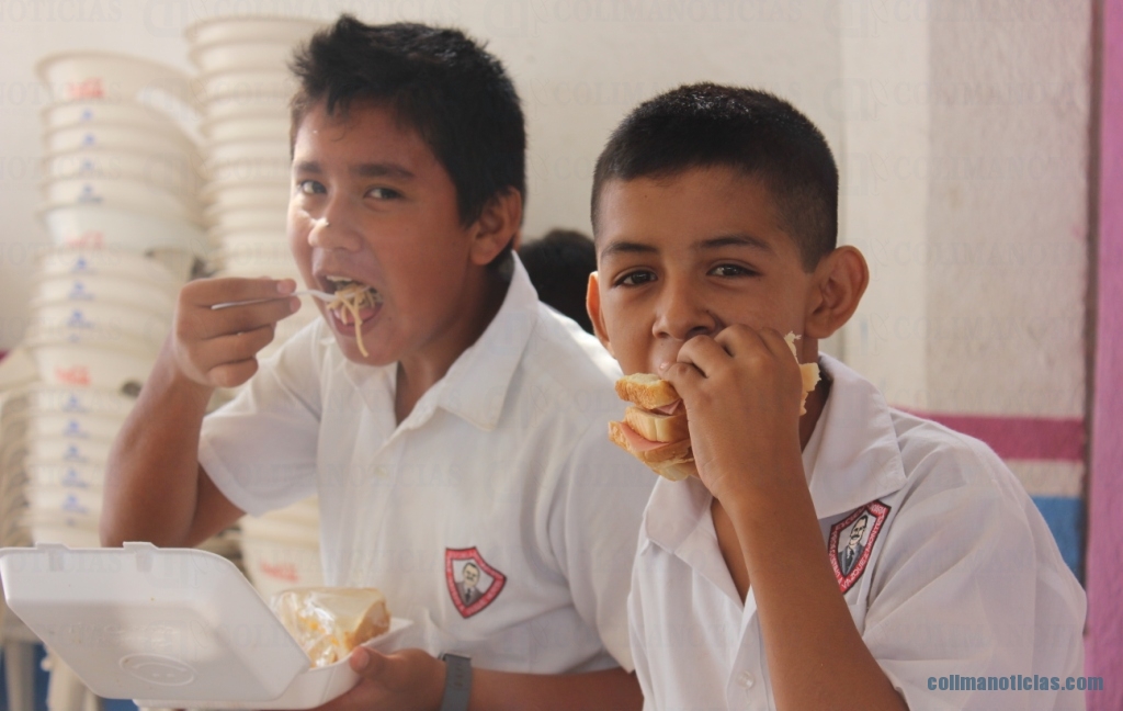 niños alimentos
