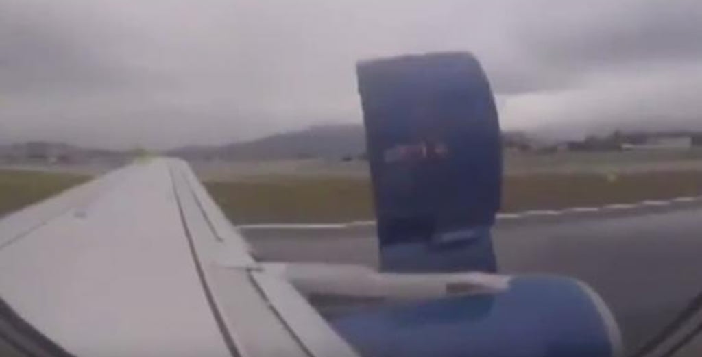 se despedaza motor izquierdo de aeronave