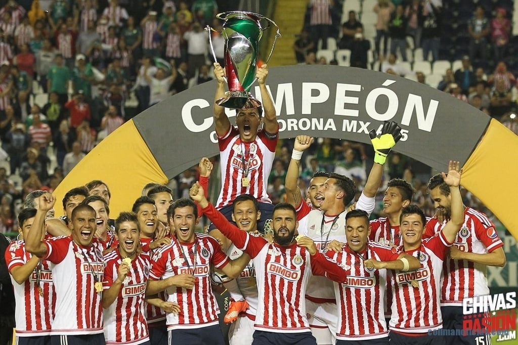 0064.NOVIEMBRE.2015_COPAMX_Chivas Campeón