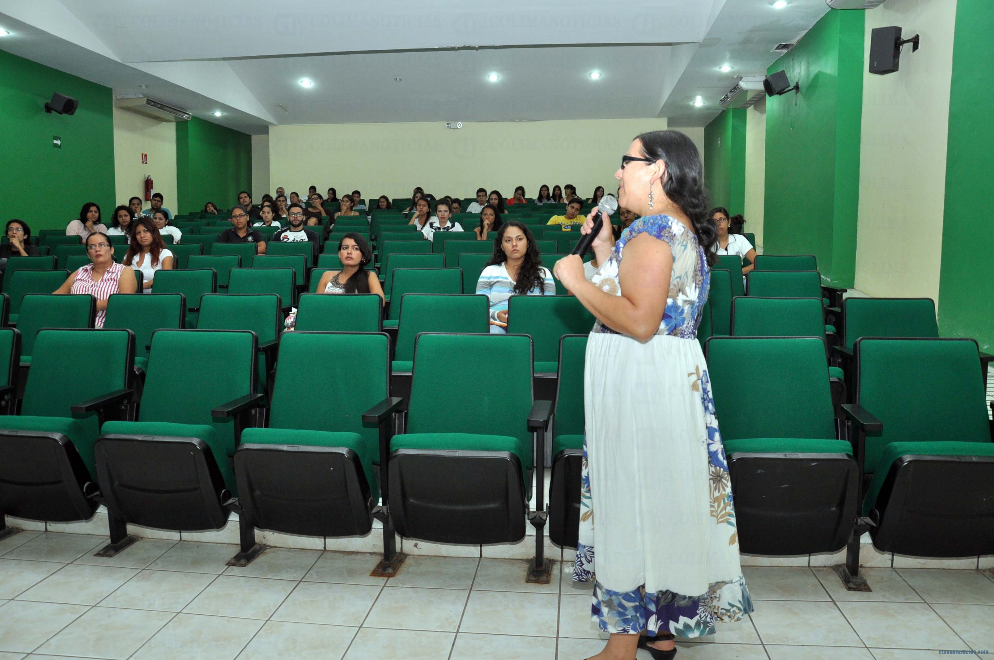 Conferencia Programa de ayuda para pacientes oncológicos