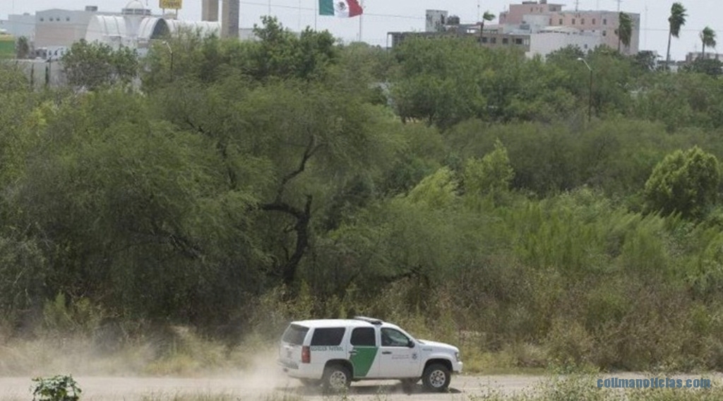 arrestan a 28 inmigrantes que viajaban en un remolque de caballos