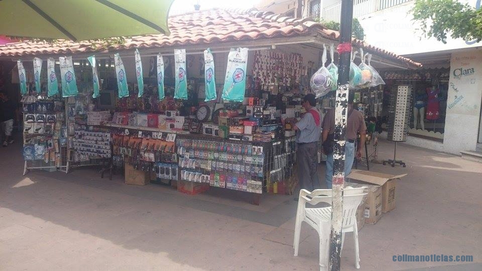 comerciantes del centro historico de tecoman