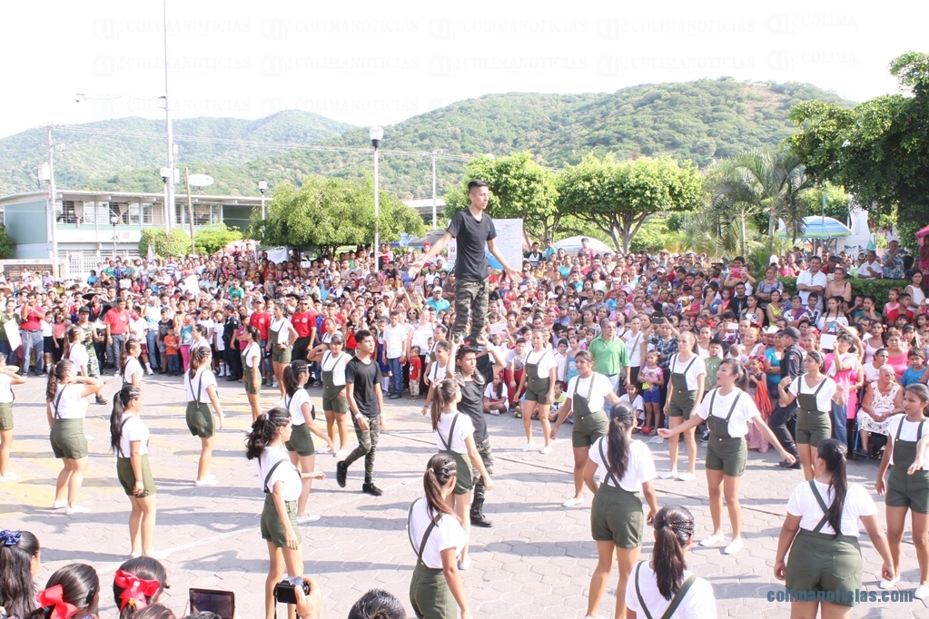 desfile en armeria