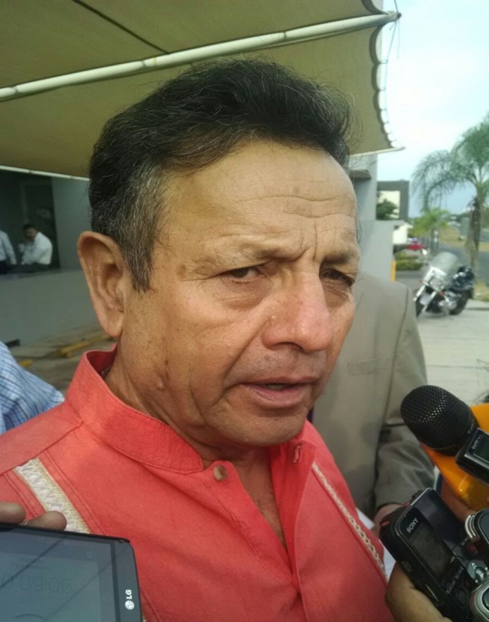 Se registra Gallardo ante el INE