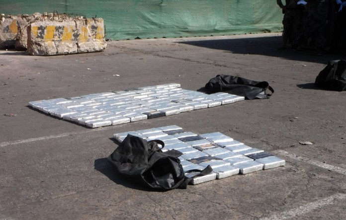 Incautan contenedores con cocaína en Manzanillo 2