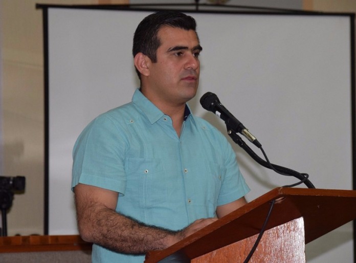diputado Riult Rivera