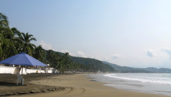Limpias, las playas del estado Coespris