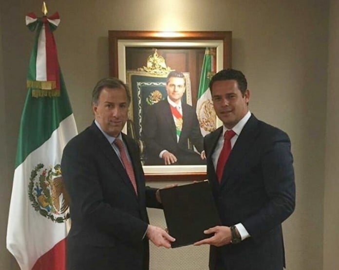 MEADE Y ROMERO