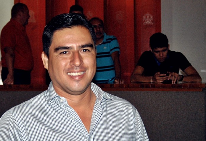 Ceballos_desacato