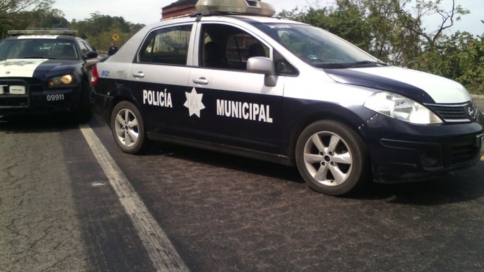 Policía de Manzanillo - Federal de Caminos