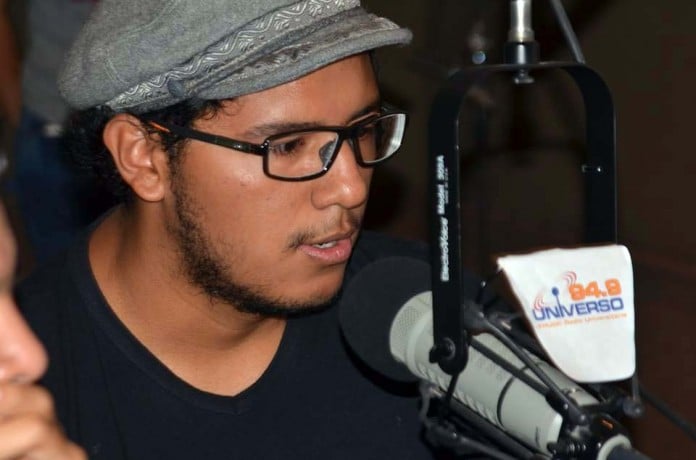 UNIVERSO FM