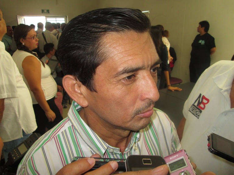 Regidores priístas de Colima proponen modificar reglamento de PC capitalino