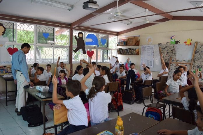 Diverti-Ciencia a escuelas primarias