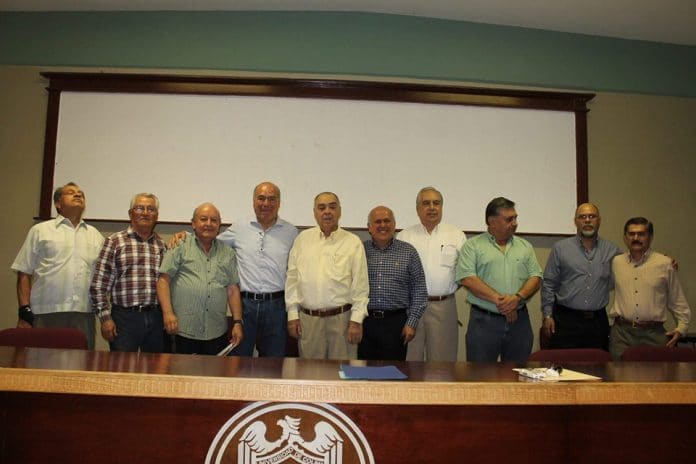 Homenaje a Toscano