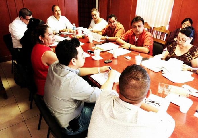 cabildo de armeria aprueba donacion de gasolina