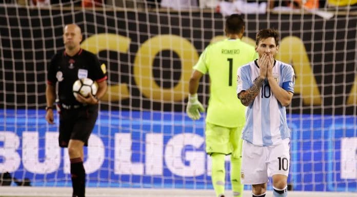 0251.JUNIO.2016_Messi dice adios