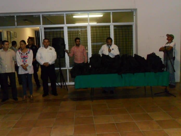 Policía Municipal recibe equipo de Primer Respondiente 2