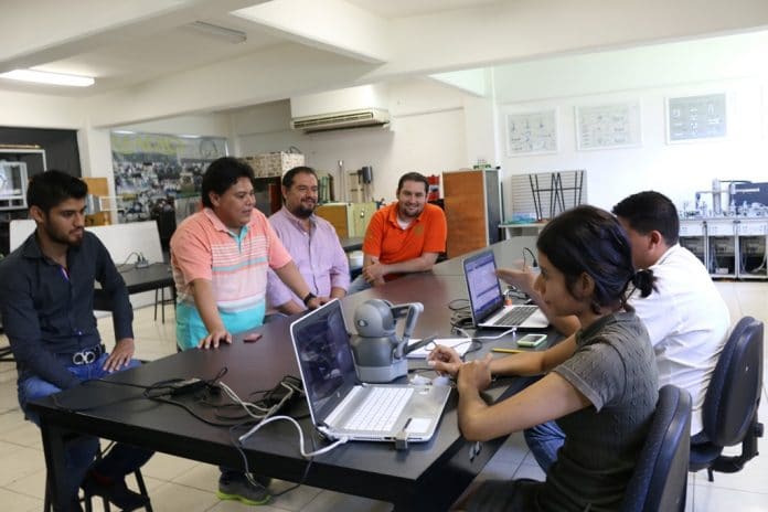 Alumnos de Facultad de Ingeniería Electromecánica realizan verano de Investigación