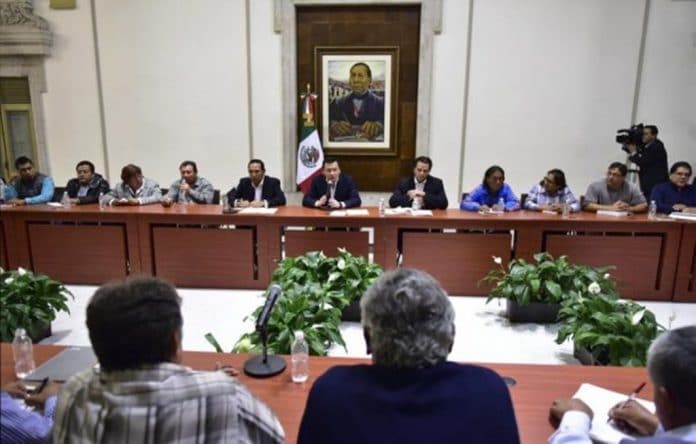 Instalarán tres mesas de trabajo para abordar el conflicto magisterial