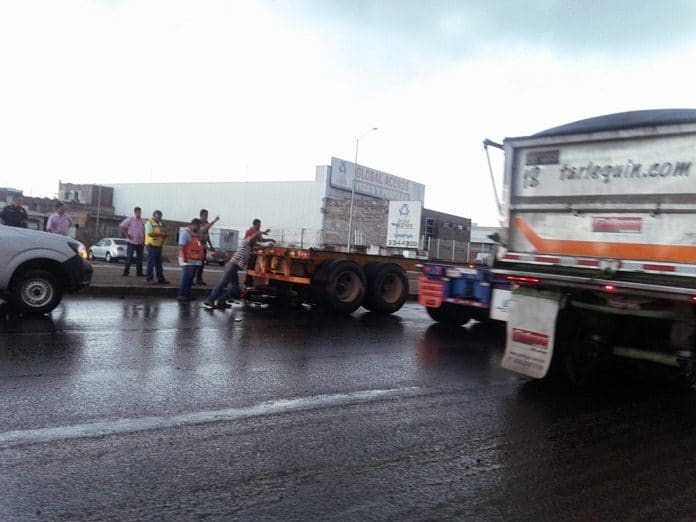 Motociclista lesionado en fuerte accidente