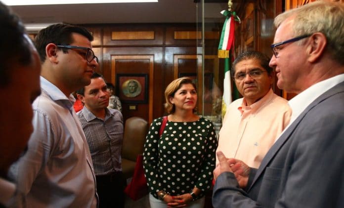Representante de Fondo de Poblacion NU visita UdeC_a