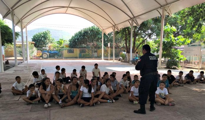 charlas en escuelas
