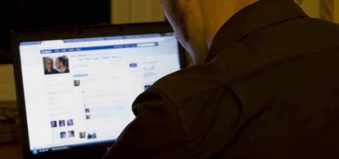 espia facebook