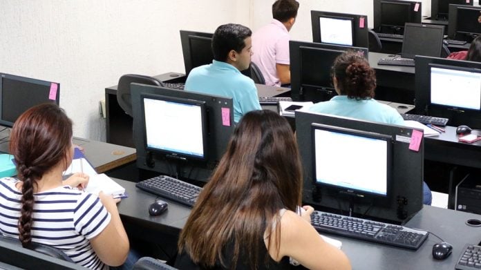 Convocatoria del Programa de Semilleros UCOL-HITSS