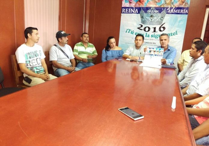 ELECCION DE REINA EN ARMERIA