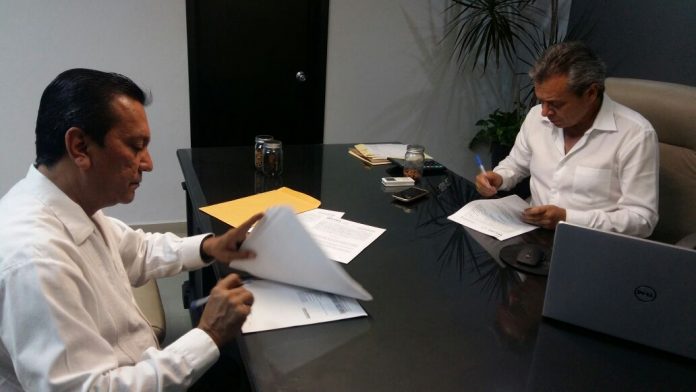 Firman convenio para ejecutar obras previstas en el Pronapred