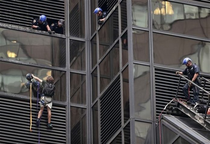 amn gen eeuu torre trump escalador