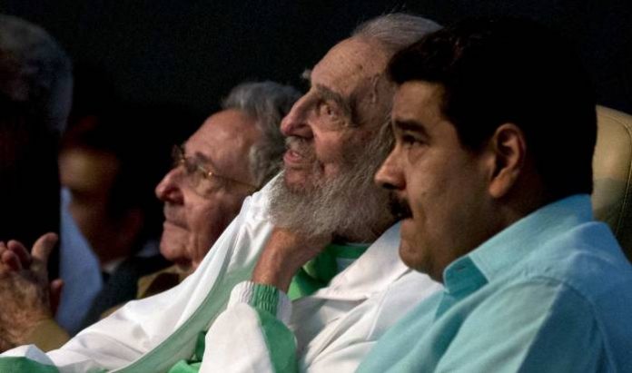 Nicolás Maduro asiste a festejos de Fidel