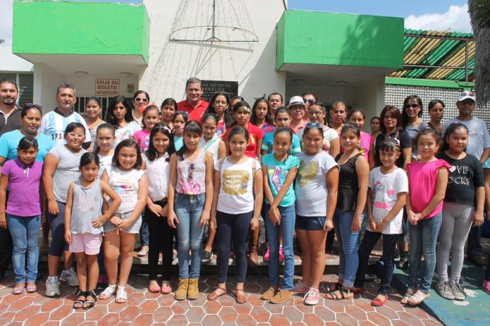 Porristas Colima