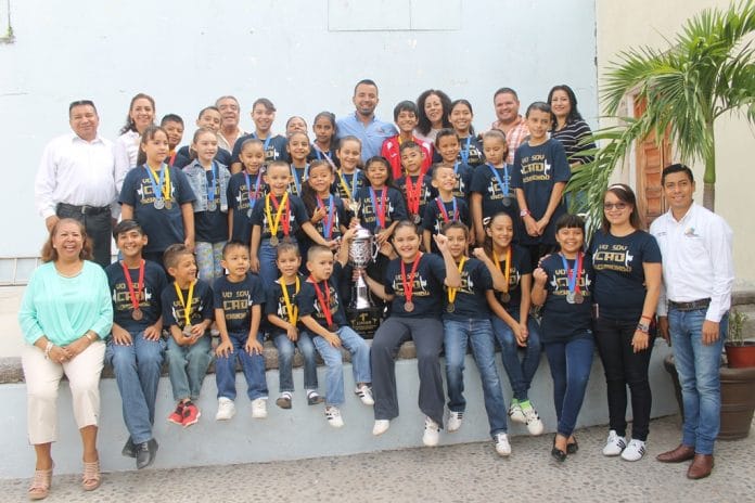 ceremonia civica en coqui