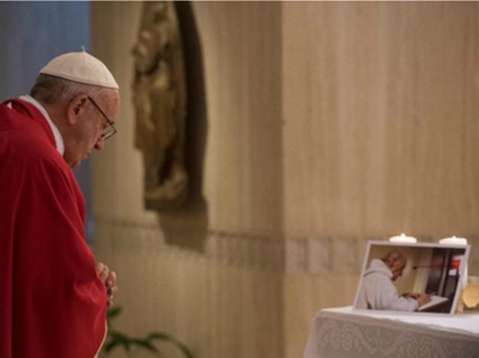 el-papa-declara-martir-y-beato-a-sacerdote-degollado-por-yihadistas