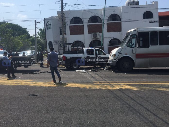 fuerte-accidente-deja-6-vehiculos-siniestrados7