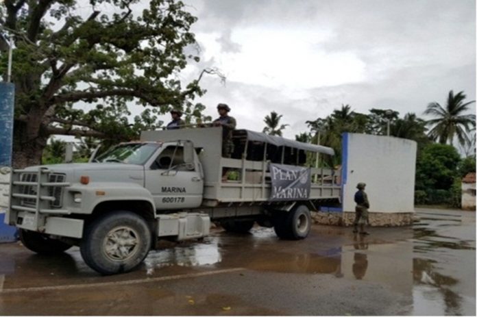 Marina recorre las calles y colonias afectadas por las lluvias