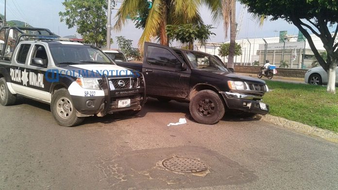 persecucion-de-camioneta-con-reporte-de-robo-termina-en-carambola-de-patrullas1