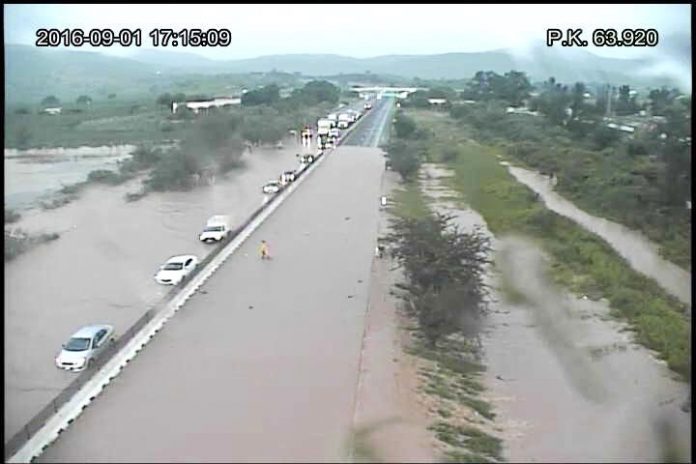 inundación autopista PC jalisco