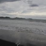 playa nublado