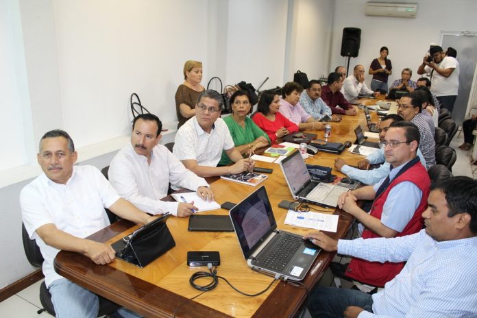 explican-a-diputados-iniciativa-de-ley-de-deuda-publica-presentada-por-jips