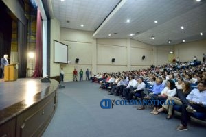 dicta-fernando-moreno-conferencia-sobre-autonomia-universitaria