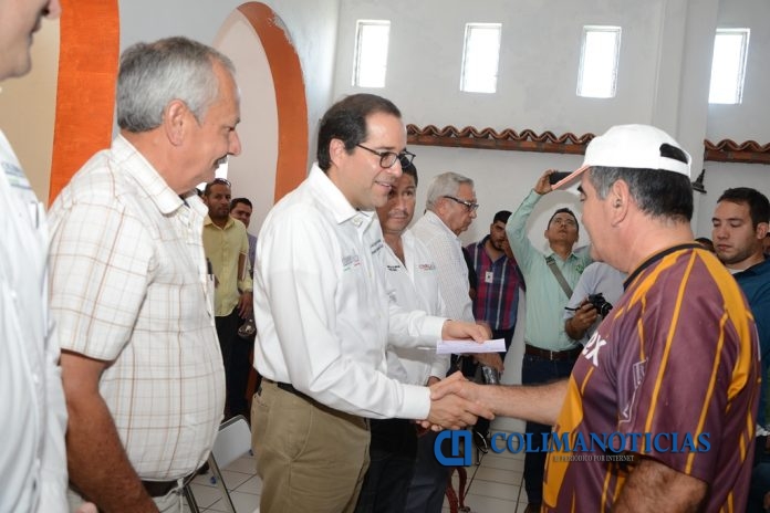 entrega-gobernador-apoyos-a-productores